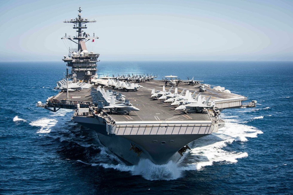 Tìm hiểu về đội bay trên tàu sân bay USS Theodore Roosevelt